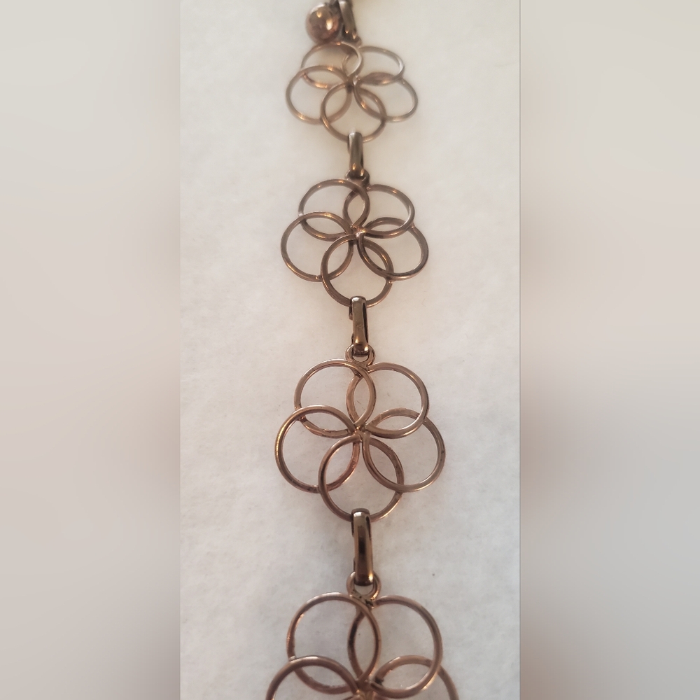Interlocking Circle/Flower Bracelet - image 5